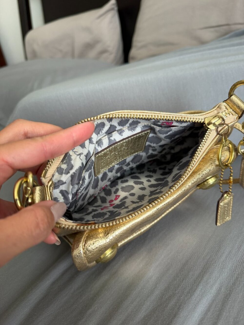 Vintage Coach Poppy Metallic Gold Leather Crossbody Bag Y2K - Picture 4 of 9